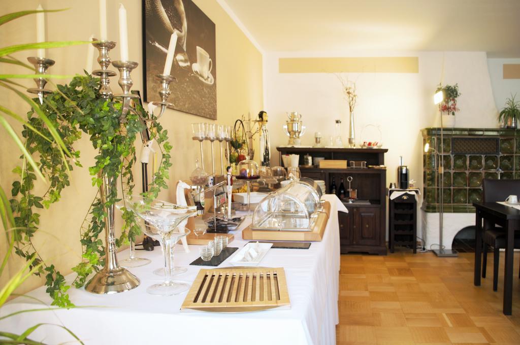 Park Ambiente Friedberg Hotell Friedberg  Eksteriør bilde